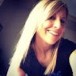 Meet your Posher, Laurie